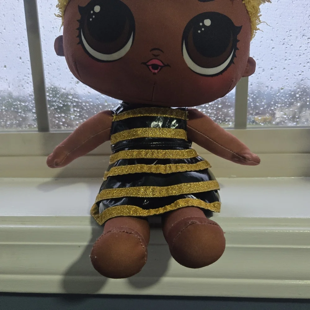 L.O.L. Surprise! Queen Bee Huggable Soft Plush Birthdays Gifts